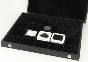 Coffret de collectionneur avec boites de gemmologie