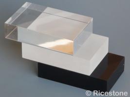 Socle acrylique transparent 8x5x2cm, CU852, présentoir pour minéraux et  figurine.